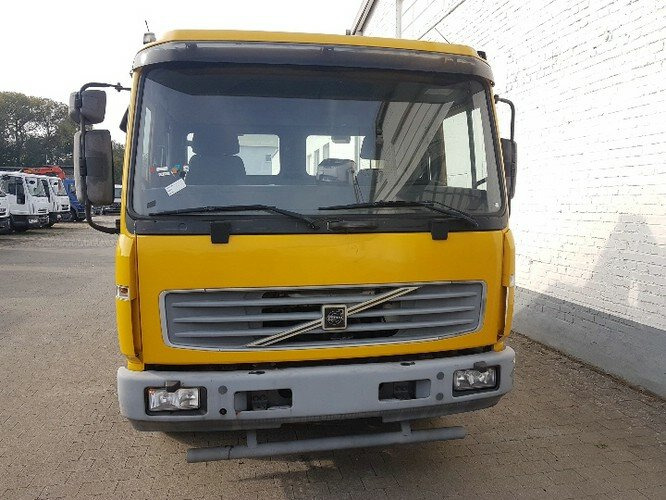 Camião transporte de veículos Volvo FL 612 L FL 612 L, Abschleppwagen Hubbrille 3 to: foto 15