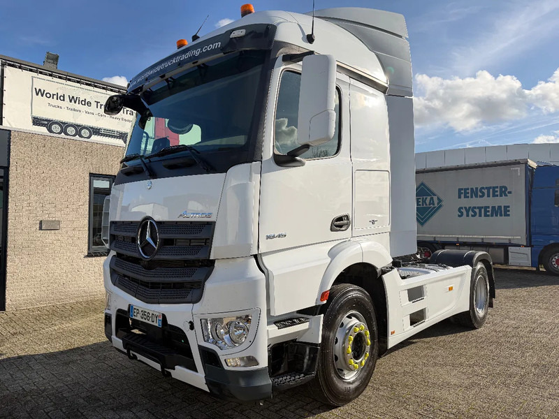 Mercedes-Benz Actros 1845 RETARDER + KIPPER HYDRAULIC + EURO 6 + AIRCO - Tractor: foto 1 Mercedes-Benz Actros 1845 RETARDER + KIPPER HYDRAULIC + EURO 6 + AIRCO - Tractor: foto 1