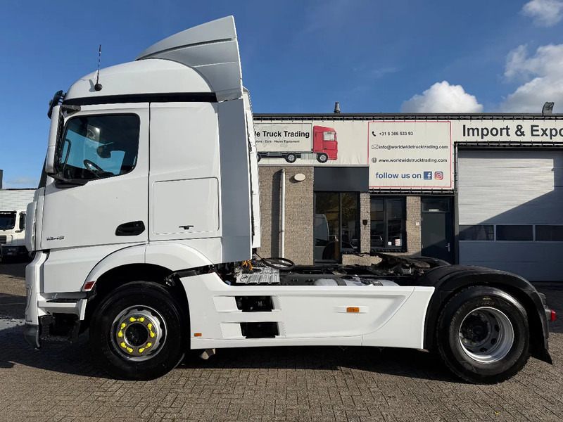 Mercedes-Benz Actros 1845 RETARDER + KIPPER HYDRAULIC + EURO 6 + AIRCO - Tractor: foto 2 Mercedes-Benz Actros 1845 RETARDER + KIPPER HYDRAULIC + EURO 6 + AIRCO - Tractor: foto 2