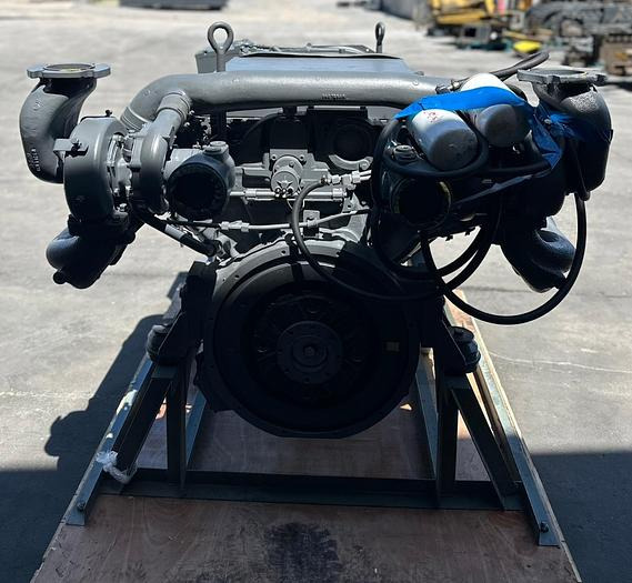 Deutz BF8L513 - Motor por Máquina de construção: foto 3 Deutz BF8L513 - Motor por Máquina de construção: foto 3