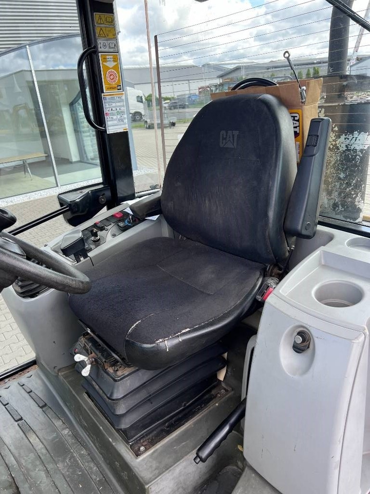 Pá carregadora de rodas CAT 908 H: foto 28
