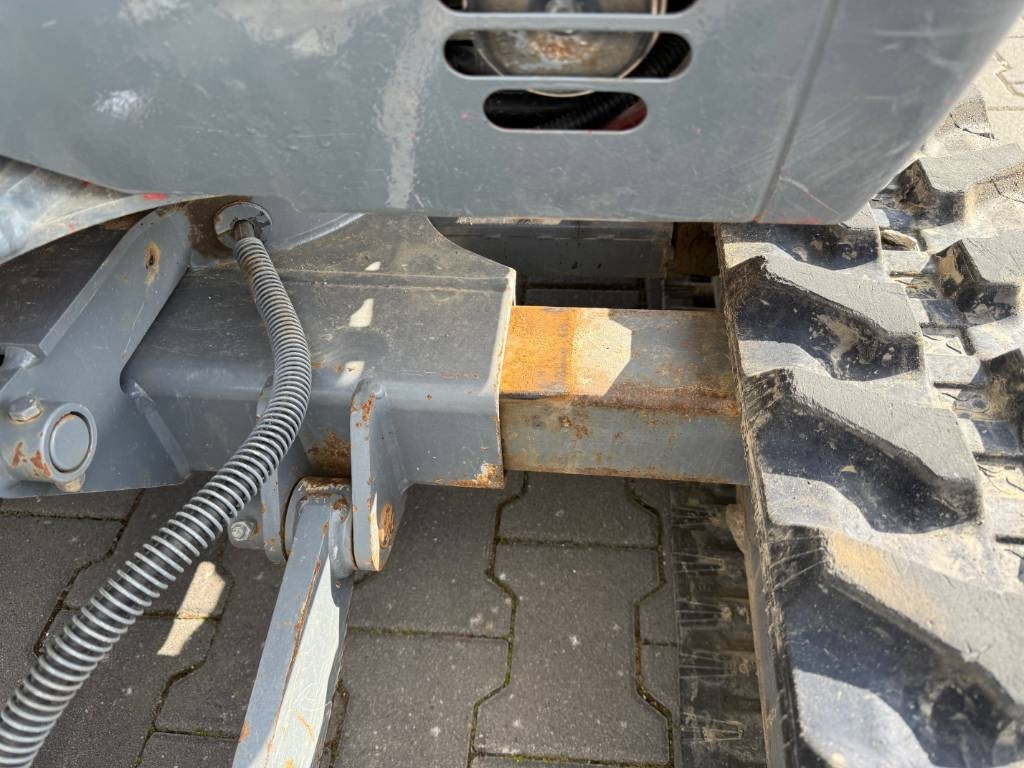 Mini escavadeira Takeuchi TB 216 Powertilt: foto 14
