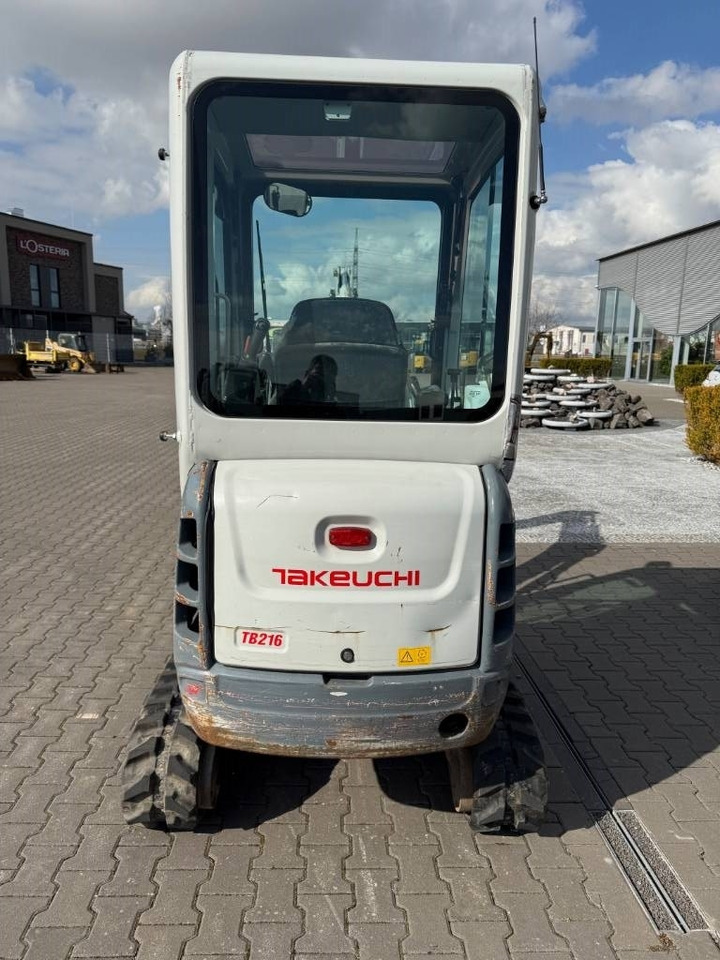 Takeuchi TB 216 Powertilt - Mini escavadeira: foto 3 Takeuchi TB 216 Powertilt - Mini escavadeira: foto 3