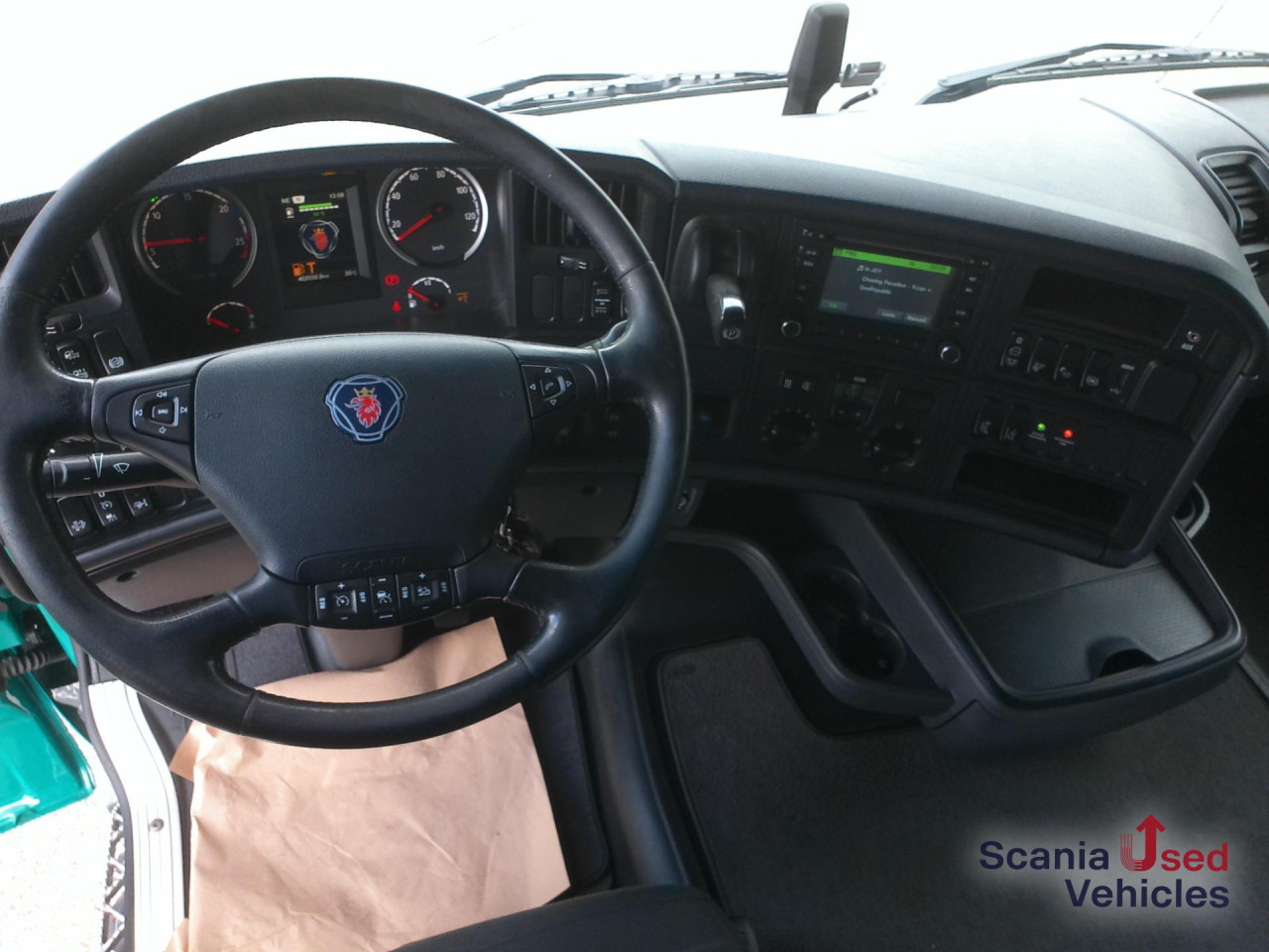 SCANIA R450LB6x2*4MNB LBW 2,0t NUR 462 TKM! HU neu! - Camião de lona: foto 2 SCANIA R450LB6x2*4MNB LBW 2,0t NUR 462 TKM! HU neu! - Camião de lona: foto 2