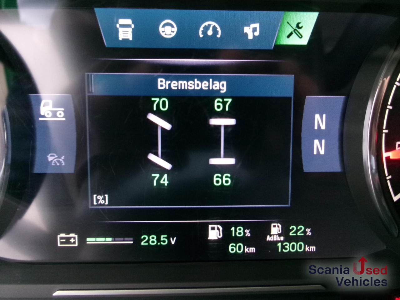 SCANIA R 450 A4x2EB 2 Tanks Standklima TOP!!! - Tractor: foto 4 SCANIA R 450 A4x2EB 2 Tanks Standklima TOP!!! - Tractor: foto 4