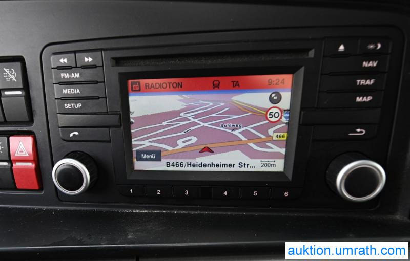 Camião furgão MAN MAN TGL 12.250 4x2 L/BL Koffer Ladebordwand Klimaautomatik NAVI Luftfederung Automatikgetriebe EURO 6: foto 19