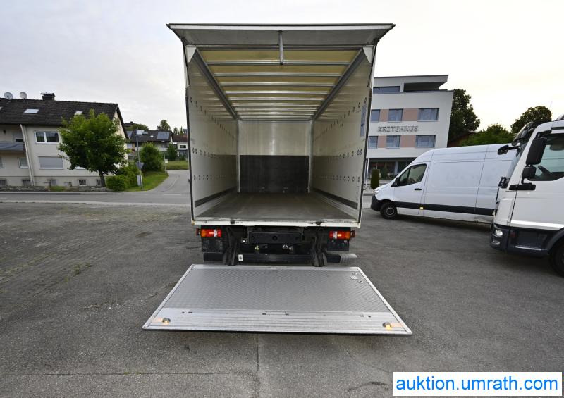 Camião furgão MAN MAN TGL 12.250 4x2 L/BL Koffer Ladebordwand Klimaautomatik NAVI Luftfederung Automatikgetriebe EURO 6: foto 8