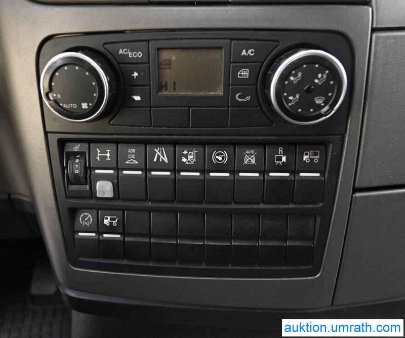 Camião furgão MAN MAN TGL 12.250 4x2 L/BL Koffer Ladebordwand Klimaautomatik NAVI Luftfederung Automatikgetriebe EURO 6: foto 20