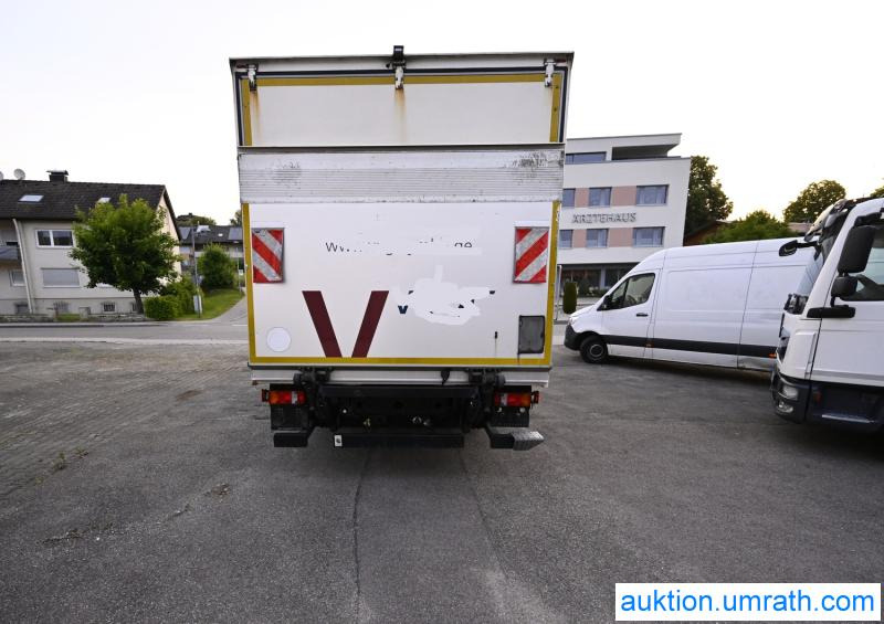 Camião furgão MAN MAN TGL 12.250 4x2 L/BL Koffer Ladebordwand Klimaautomatik NAVI Luftfederung Automatikgetriebe EURO 6: foto 7