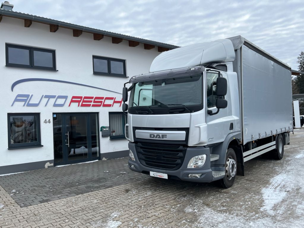 DAF CF 320FA Pritsche Schiebeplane original 87000KM - Camião de lona: foto 1 DAF CF 320FA Pritsche Schiebeplane original 87000KM - Camião de lona: foto 1