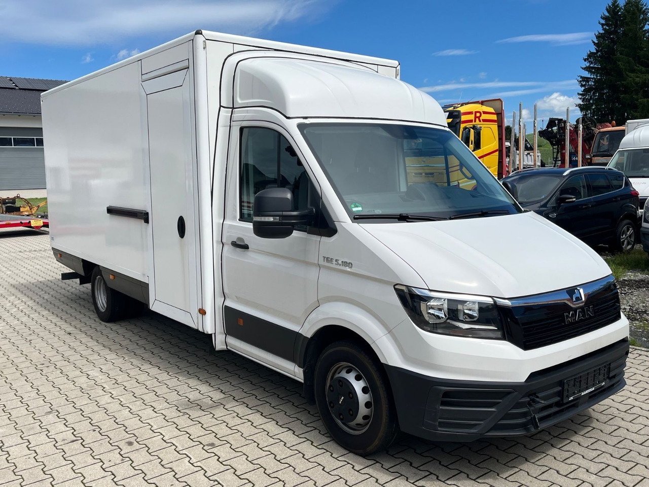 MAN TGE 5.180 RKB Koffer Turboladerschaden - Carrinha de contentor: foto 2 MAN TGE 5.180 RKB Koffer Turboladerschaden - Carrinha de contentor: foto 2