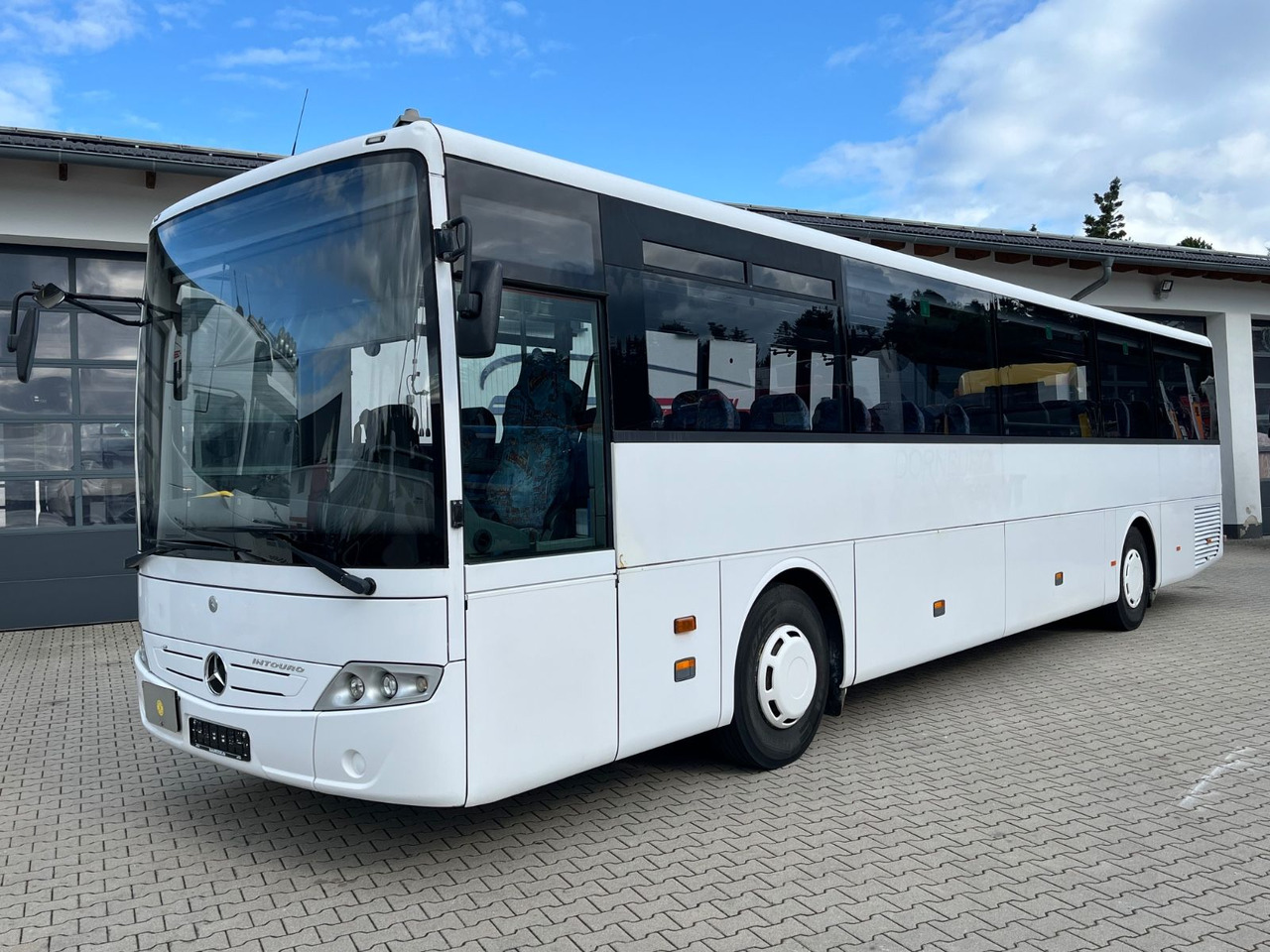 Mercedes-Benz Intouro Euro 5 - Ônibus suburbano: foto 1 Mercedes-Benz Intouro Euro 5 - Ônibus suburbano: foto 1