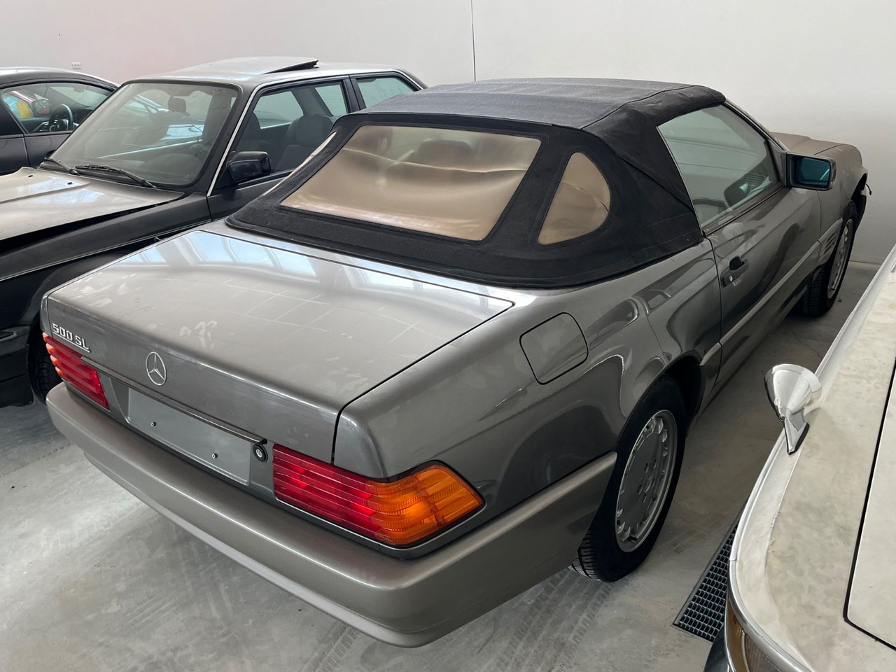 Mercedes-Benz SL 500 Deutsches Farhzeug aus 1. Hand ca. 60Tkm - Automóvel: foto 2 Mercedes-Benz SL 500 Deutsches Farhzeug aus 1. Hand ca. 60Tkm - Automóvel: foto 2