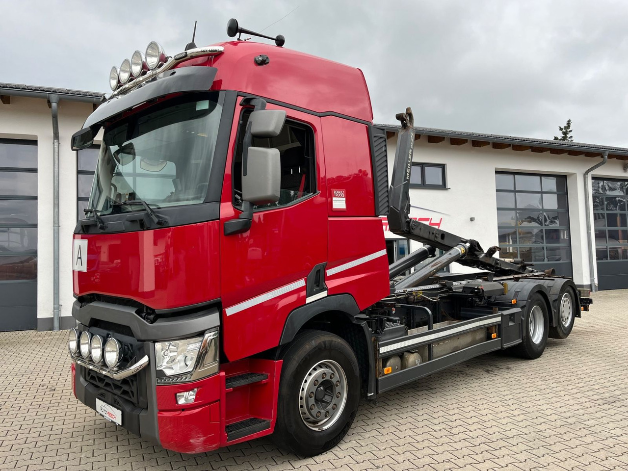 Renault T520 6x2 Meiller RS 21 Abrollkipper Lift Lenk - Camião polibenne: foto 1 Renault T520 6x2 Meiller RS 21 Abrollkipper Lift Lenk - Camião polibenne: foto 1