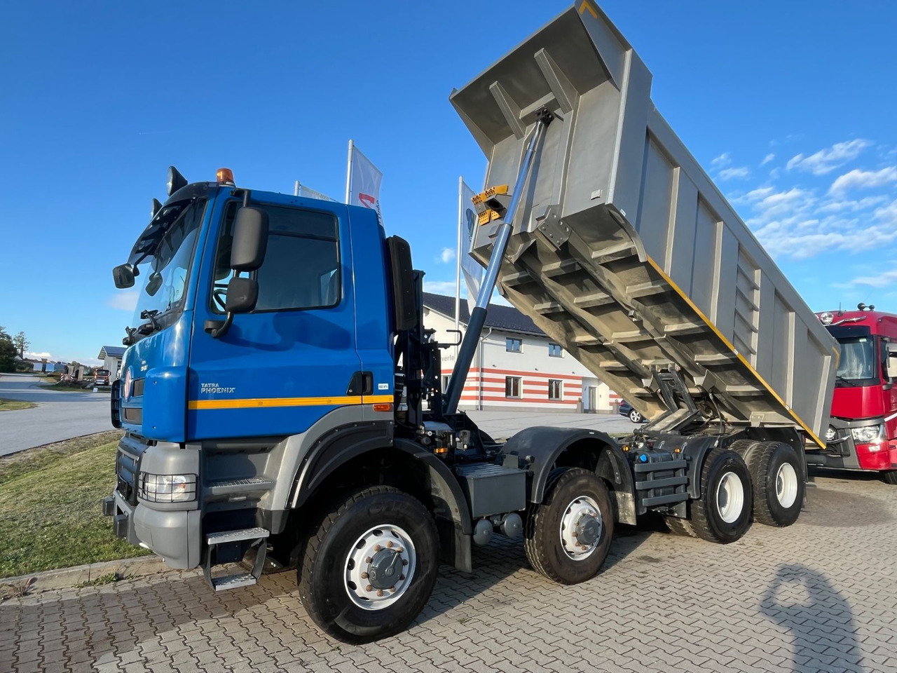 Tatra Phoenix 460T 158 8x8 20m³ Kippmulde - Camião basculante: foto 1 Tatra Phoenix 460T 158 8x8 20m³ Kippmulde - Camião basculante: foto 1
