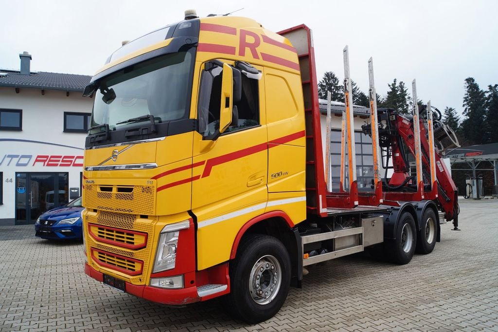 Volvo FH 500 Holztrans. mit Penz 12Z9 Holzkran - Camião de transporte de madeira, Camião grua: foto 1 Volvo FH 500 Holztrans. mit Penz 12Z9 Holzkran - Camião de transporte de madeira, Camião grua: foto 1