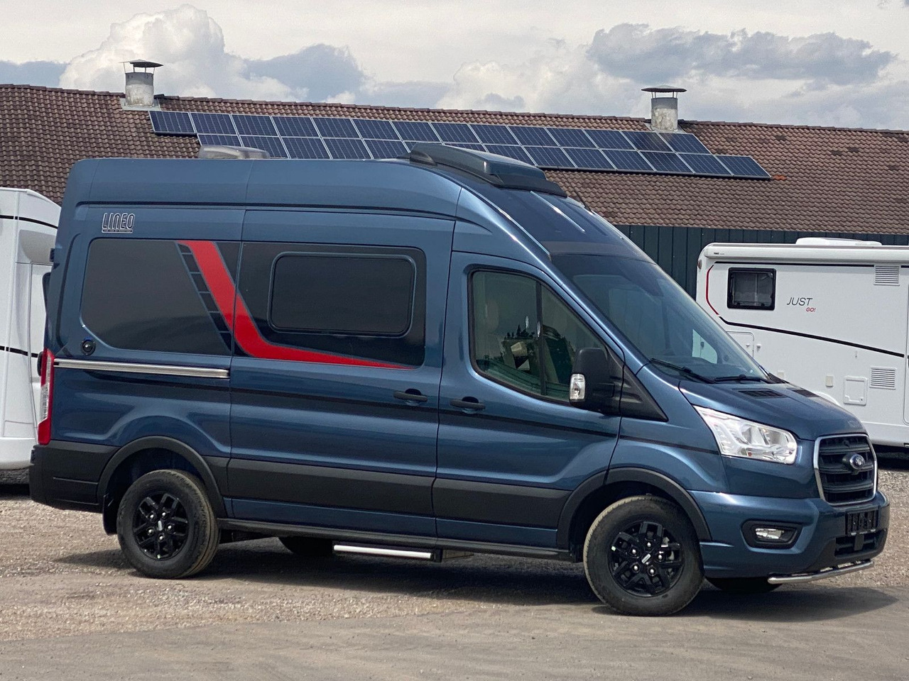 Bürstner Lineo C 550 - Campervan: foto 2 Bürstner Lineo C 550 - Campervan: foto 2