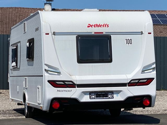 Dethleffs Nomad 520 ELT, Heckbad, SAT, Mover, Markise, ec Dethleffs Nomad 520 ELT, Heckbad, SAT, Mover, Markise, ec - Caravana: foto 5 Dethleffs Nomad 520 ELT, Heckbad, SAT, Mover, Markise, ec Dethleffs Nomad 520 ELT, Heckbad, SAT, Mover, Markise, ec - Caravana: foto 5