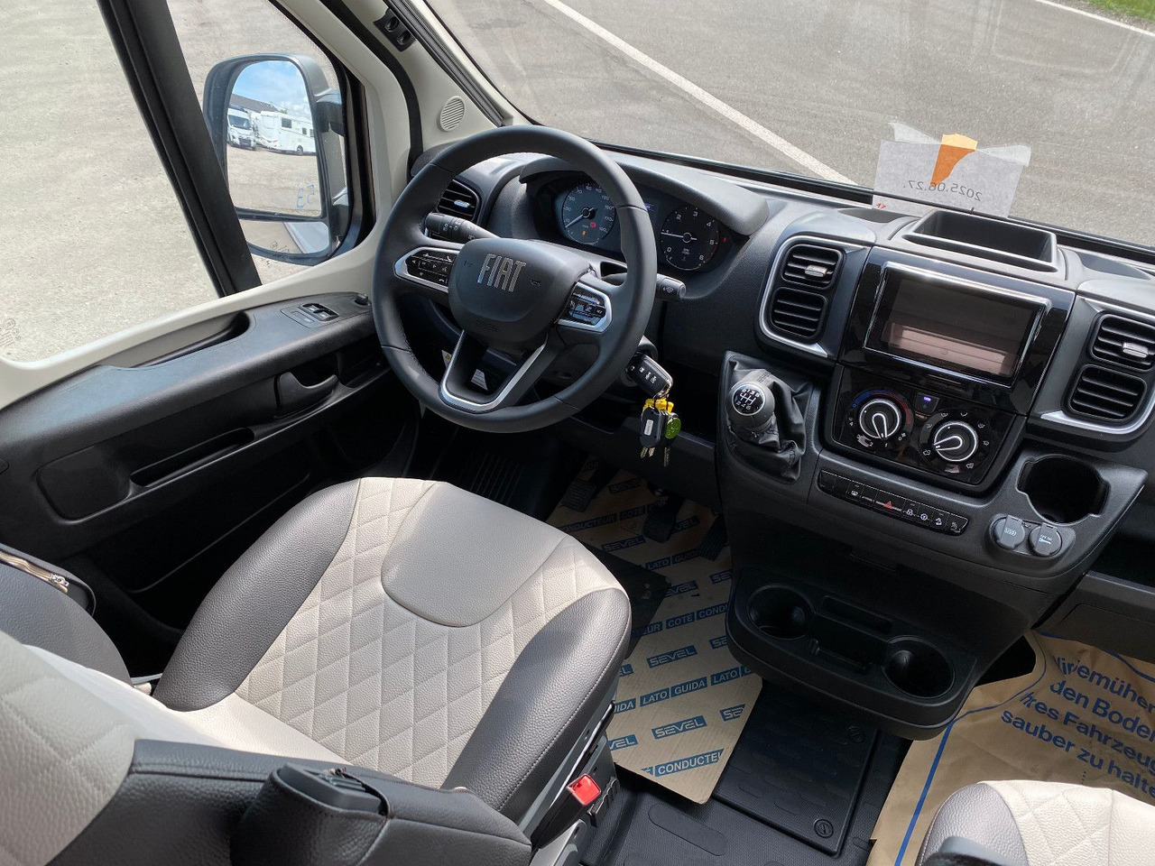 Campervan Weinsberg CaraBus 600 MQ EDITION Fire: foto 9