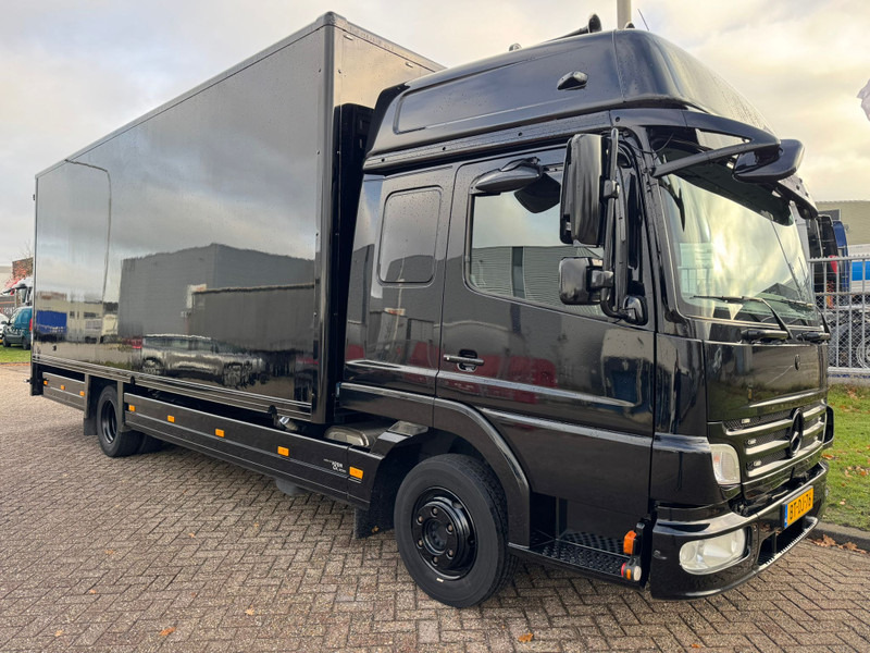 Mercedes-Benz ATEGO 818 / 228.000..KM!! / Sleeping Cab / TUV: 7-2026 / NL Truck - Camião furgão: foto 2 Mercedes-Benz ATEGO 818 / 228.000..KM!! / Sleeping Cab / TUV: 7-2026 / NL Truck - Camião furgão: foto 2