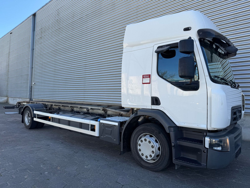 Renault D16 / BDF / Wide / 360.000..!! KM / 4 In Stock / TUV: 6-2025 / Belgium Truck - Camião transportador de contêineres/ Caixa móvel: foto 2 Renault D16 / BDF / Wide / 360.000..!! KM / 4 In Stock / TUV: 6-2025 / Belgium Truck - Camião transportador de contêineres/ Caixa móvel: foto 2
