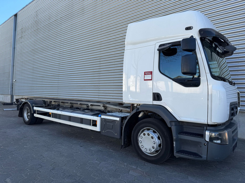 Renault D16 / BDF / Wide / 4 In Stock / TUV: 6-2025 / Belgium Truck - Camião transportador de contêineres/ Caixa móvel: foto 2 Renault D16 / BDF / Wide / 4 In Stock / TUV: 6-2025 / Belgium Truck - Camião transportador de contêineres/ Caixa móvel: foto 2