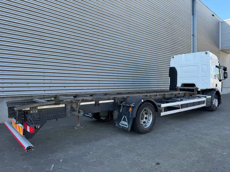 Renault D16 / BDF / Wide / 4 In Stock / TUV: 6-2025 / Belgium Truck - Camião transportador de contêineres/ Caixa móvel: foto 4 Renault D16 / BDF / Wide / 4 In Stock / TUV: 6-2025 / Belgium Truck - Camião transportador de contêineres/ Caixa móvel: foto 4