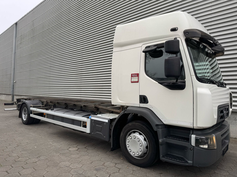 Renault D16 / BDF / Wide / 4 In Stock / Tuv: 6-2025 / Belgium Truck - Camião transportador de contêineres/ Caixa móvel: foto 2 Renault D16 / BDF / Wide / 4 In Stock / Tuv: 6-2025 / Belgium Truck - Camião transportador de contêineres/ Caixa móvel: foto 2