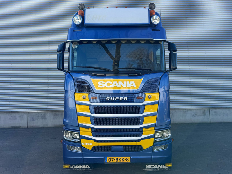 Scania S450 / 6X2 / Retarder / Full Option / NL Truck - Tractor: foto 4 Scania S450 / 6X2 / Retarder / Full Option / NL Truck - Tractor: foto 4