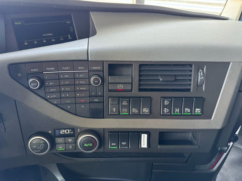 Tractor Volvo FH 460 / I-Shift / 2 Tanks / Tuv: 2-2026 / NL Truck: foto 14