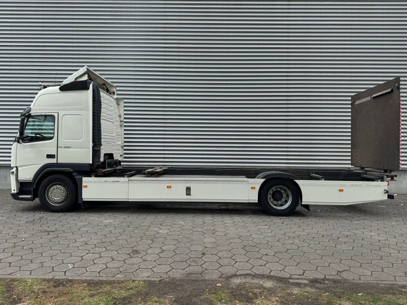 Volvo FM 330 XL EEV / I-Shift / VEB+ / 334.000..KM!! / Tail Lift / NL Truck - Camião transportador de contêineres/ Caixa móvel: foto 5 Volvo FM 330 XL EEV / I-Shift / VEB+ / 334.000..KM!! / Tail Lift / NL Truck - Camião transportador de contêineres/ Caixa móvel: foto 5