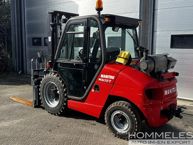 Manitou MSI35T 4ST3A - Empilhador todo-o-terreno: foto 3 Manitou MSI35T 4ST3A - Empilhador todo-o-terreno: foto 3
