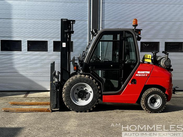 Manitou MSI35T 4ST3A - Empilhador todo-o-terreno: foto 2 Manitou MSI35T 4ST3A - Empilhador todo-o-terreno: foto 2