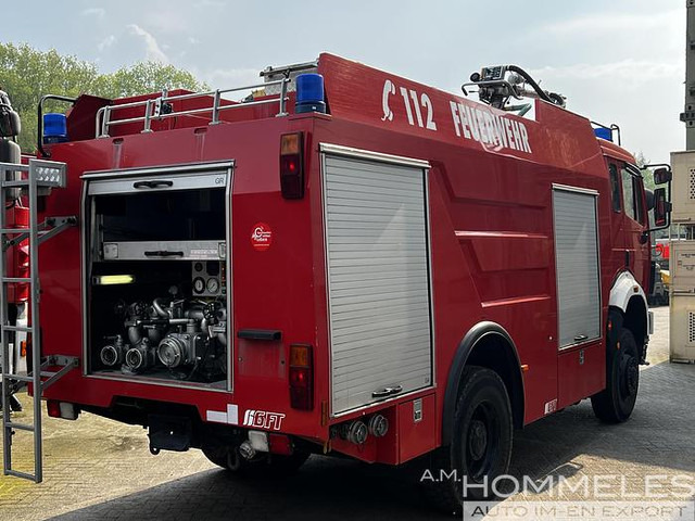 Mercedes-Benz 1831 4x4 - Carro de bombeiro: foto 4 Mercedes-Benz 1831 4x4 - Carro de bombeiro: foto 4