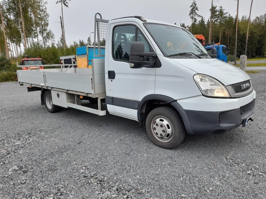 Iveco Daily 40 C18 automat - Carrinha de caixa aberta: foto 3 Iveco Daily 40 C18 automat - Carrinha de caixa aberta: foto 3