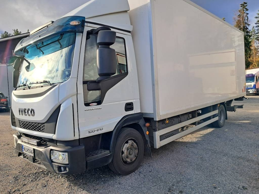 Iveco Eurocargo 100 E21 - Camião furgão: foto 1 Iveco Eurocargo 100 E21 - Camião furgão: foto 1