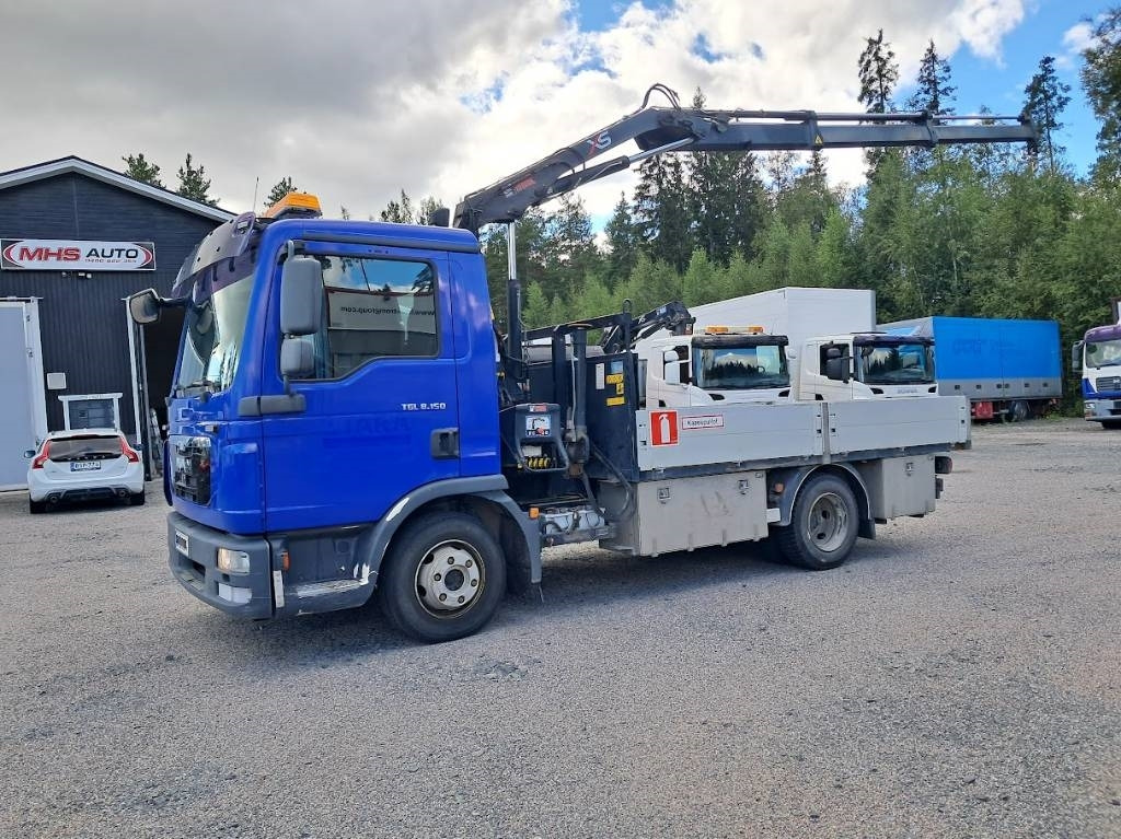 MAN TGL 8.150 Hiab 066-2 10v tarkastettu - Camião grua: foto 1 MAN TGL 8.150 Hiab 066-2 10v tarkastettu - Camião grua: foto 1