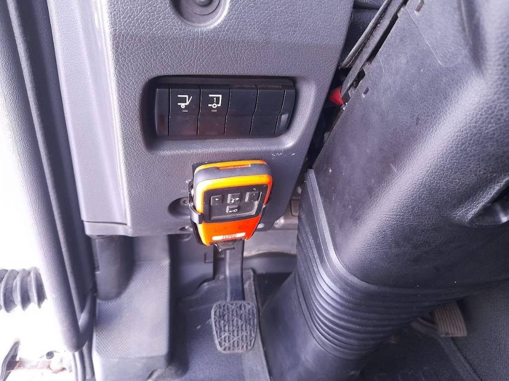 Mercedes-Benz Atego 918 - Camião frigorífico: foto 5 Mercedes-Benz Atego 918 - Camião frigorífico: foto 5