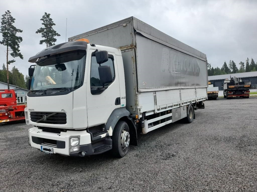 Volvo FL 240 - Camião grua: foto 3 Volvo FL 240 - Camião grua: foto 3