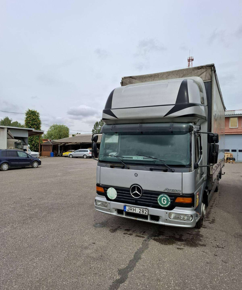 Camião de lona Mercedes-Benz Atego: foto 6