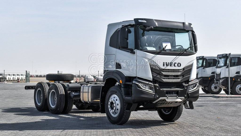 IVECO T-WAY Chassis 6×4 AT380T47H WHEELBASE 4500 MY24 - Camião chassi: foto 3 IVECO T-WAY Chassis 6×4 AT380T47H WHEELBASE 4500 MY24 - Camião chassi: foto 3