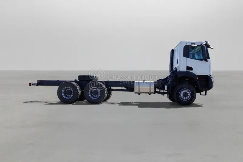 Iveco T-WAY AD380T47H 6X6 R22.5 Tyres Chassis - Camião chassi: foto 5 Iveco T-WAY AD380T47H 6X6 R22.5 Tyres Chassis - Camião chassi: foto 5
