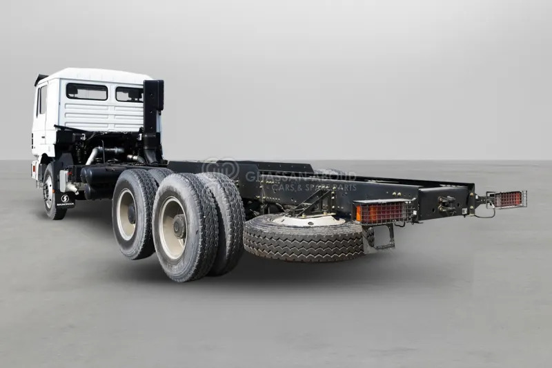 Shacman 6x4 F3000 Chassis - Camião chassi: foto 5 Shacman 6x4 F3000 Chassis - Camião chassi: foto 5