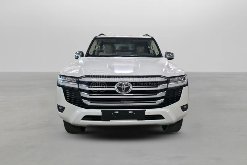 Toyota Land Cruiser 300 - SUV: foto 4 Toyota Land Cruiser 300 - SUV: foto 4