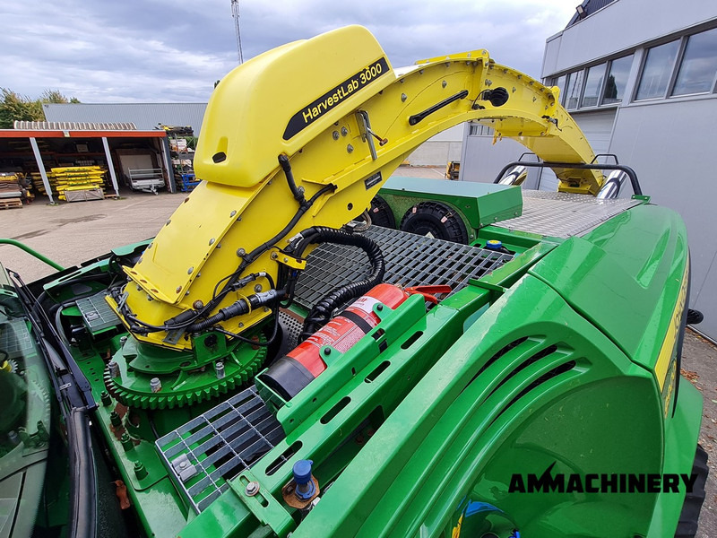 Picadora de forragem automotriz para transporte de alimentos John Deere 9900 i: foto 8 Picadora de forragem automotriz para transporte de alimentos John Deere 9900 i: foto 8