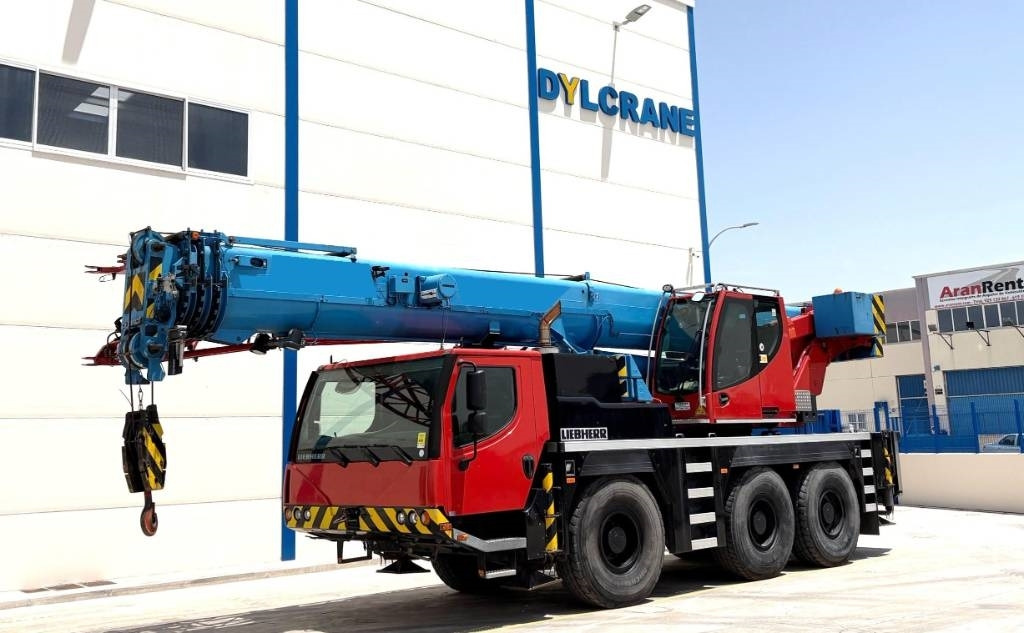 Liebherr LTM 1050-3.1 - Grua todo o terreno: foto 1 Liebherr LTM 1050-3.1 - Grua todo o terreno: foto 1