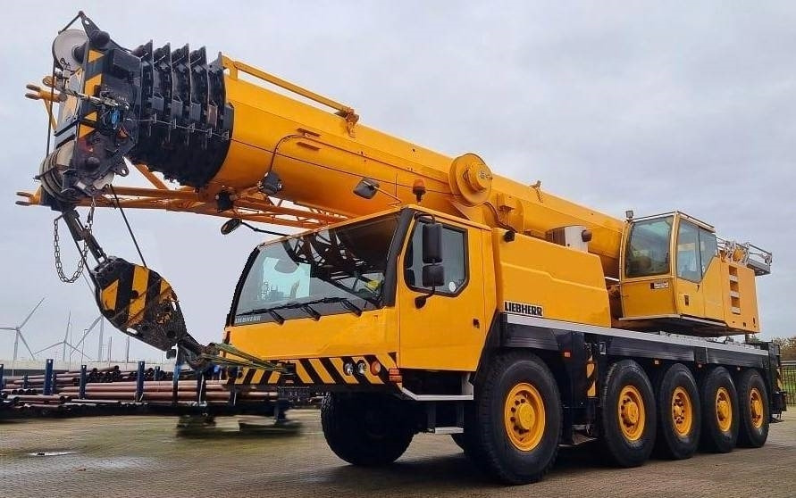 Liebherr LTM 1095-5.1 - Grua todo o terreno: foto 1 Liebherr LTM 1095-5.1 - Grua todo o terreno: foto 1