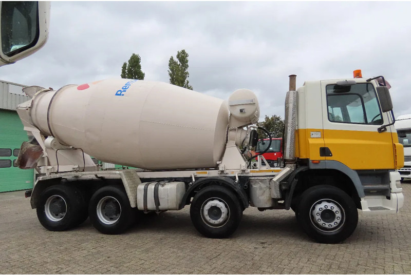 DAF CF 430 8x4, full spring ! Great condition - Camião betoneira: foto 4 DAF CF 430 8x4, full spring ! Great condition - Camião betoneira: foto 4