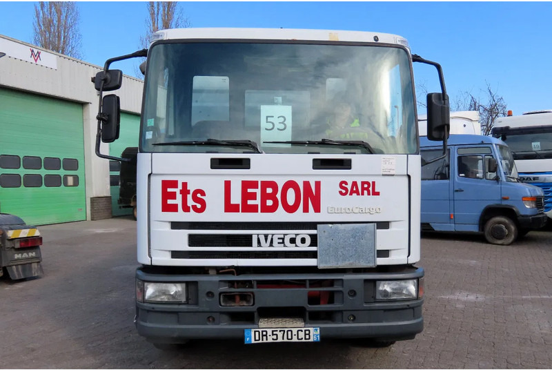Iveco Eurocargo FUEL (DIESEL/PETROL) 8000 LITERS, COMP: 3500L,1000L, 3500L - Caminhão tanque, Camião grua: foto 3 Iveco Eurocargo FUEL (DIESEL/PETROL) 8000 LITERS, COMP: 3500L,1000L, 3500L - Caminhão tanque, Camião grua: foto 3