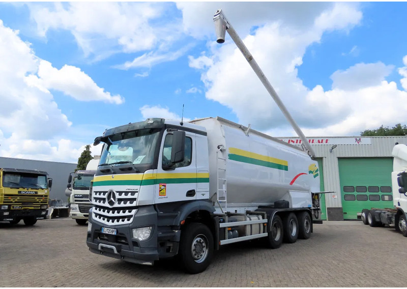 Mercedes-Benz Arocs 3245 8X4 SILO AUGER (FULL TRUCK IS FOR SALE) - Caminhão tanque: foto 2 Mercedes-Benz Arocs 3245 8X4 SILO AUGER (FULL TRUCK IS FOR SALE) - Caminhão tanque: foto 2